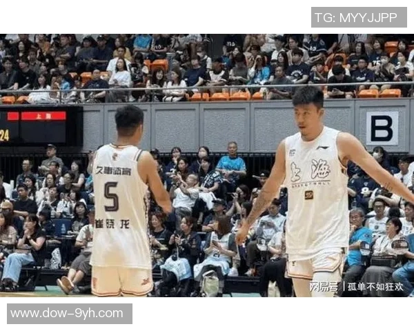 【体坛+CBA实力榜】第六期:上海队独占鳌头 【体坛+CBA实力榜】第六期:上海队独占鳌头