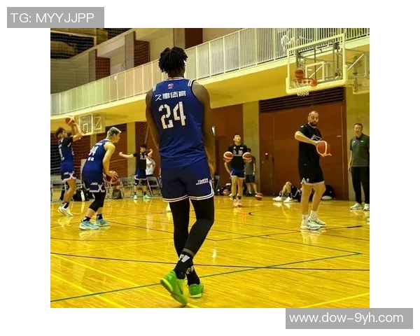 广东新外援加盟如雪中送炭首秀砍三双助球队反弹 广东新外援加盟如雪中送炭首秀砍三双助球队反弹