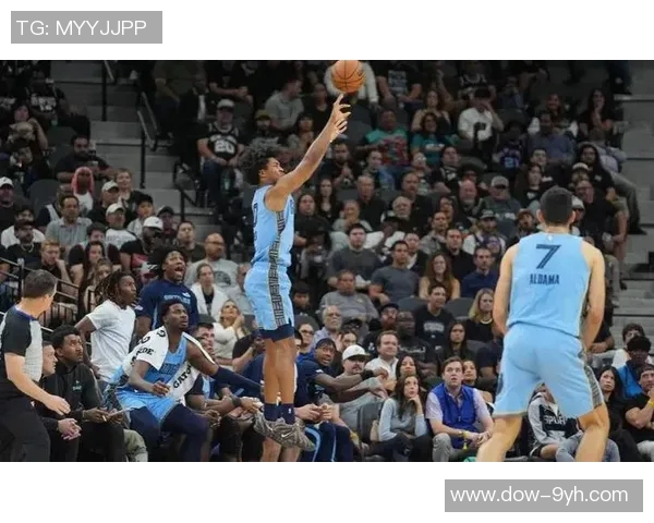 马刺主场力擒灰熊，灰熊遭遇五连败的背后故事